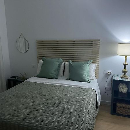 Apartamento Turistico Damajuana Parking Free Espartinas Buitenkant foto