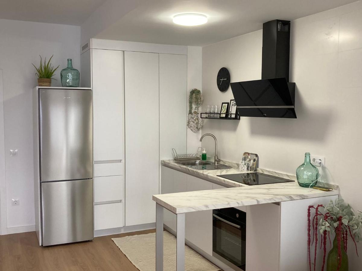 Apartamento Turistico Damajuana Parking Free Espartinas Buitenkant foto