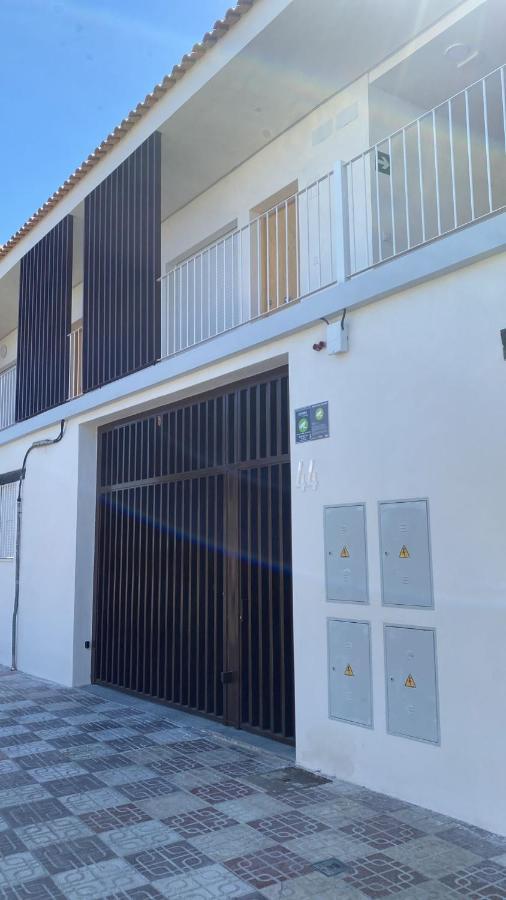 Apartamento Turistico Damajuana Parking Free Espartinas Buitenkant foto