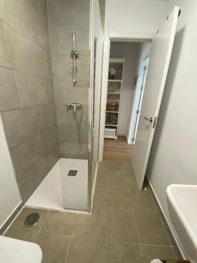Apartamento Turistico Damajuana Parking Free Espartinas Buitenkant foto